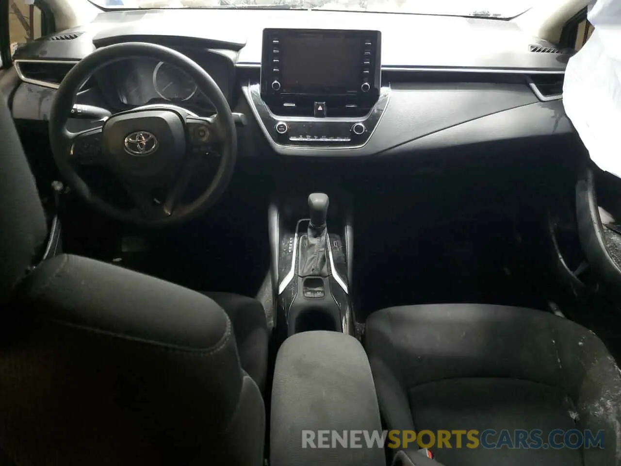 8 Photograph of a damaged car 5YFEPMAE8MP232604 TOYOTA COROLLA 2021