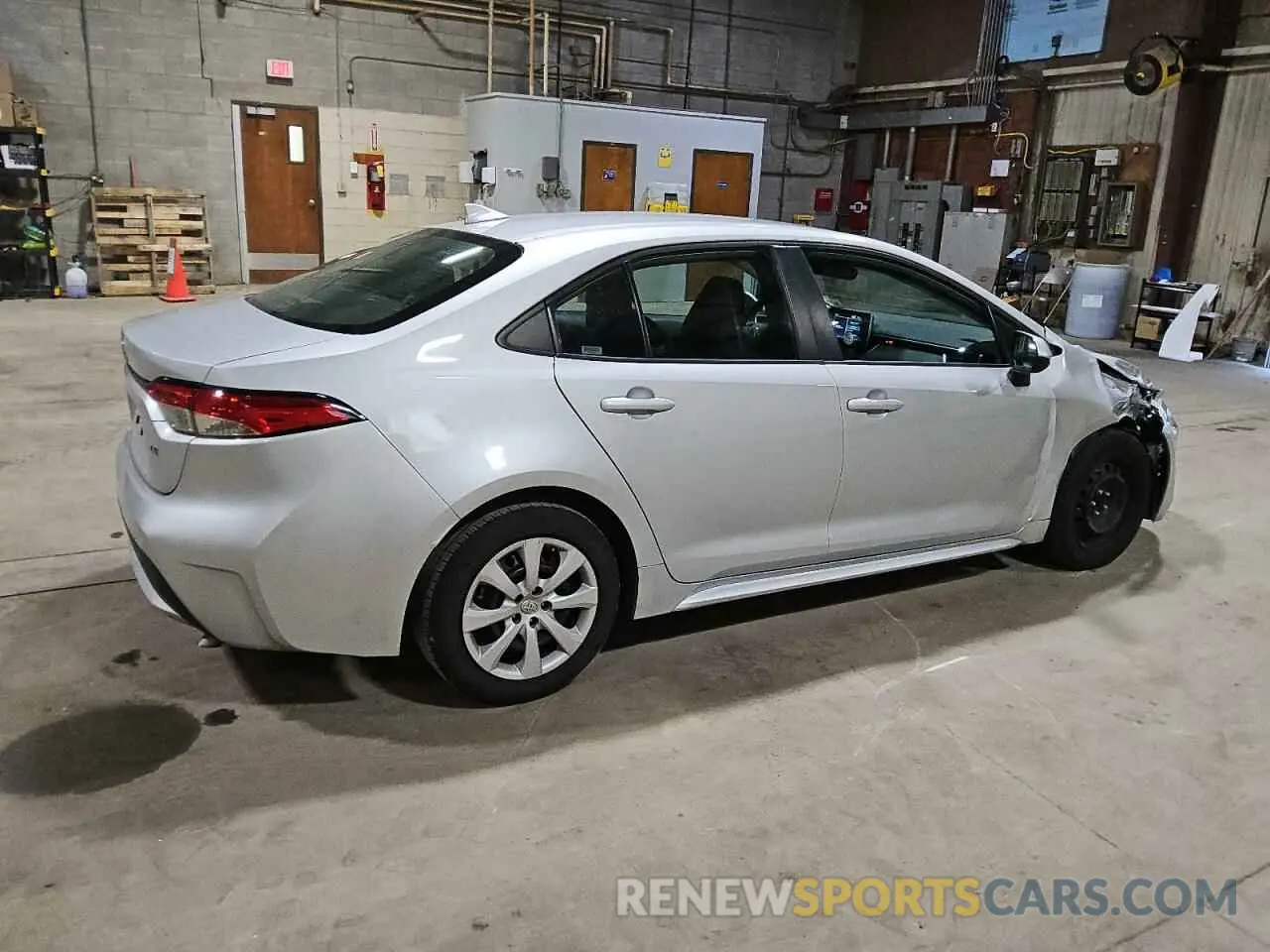 3 Photograph of a damaged car 5YFEPMAE8MP233557 TOYOTA COROLLA 2021