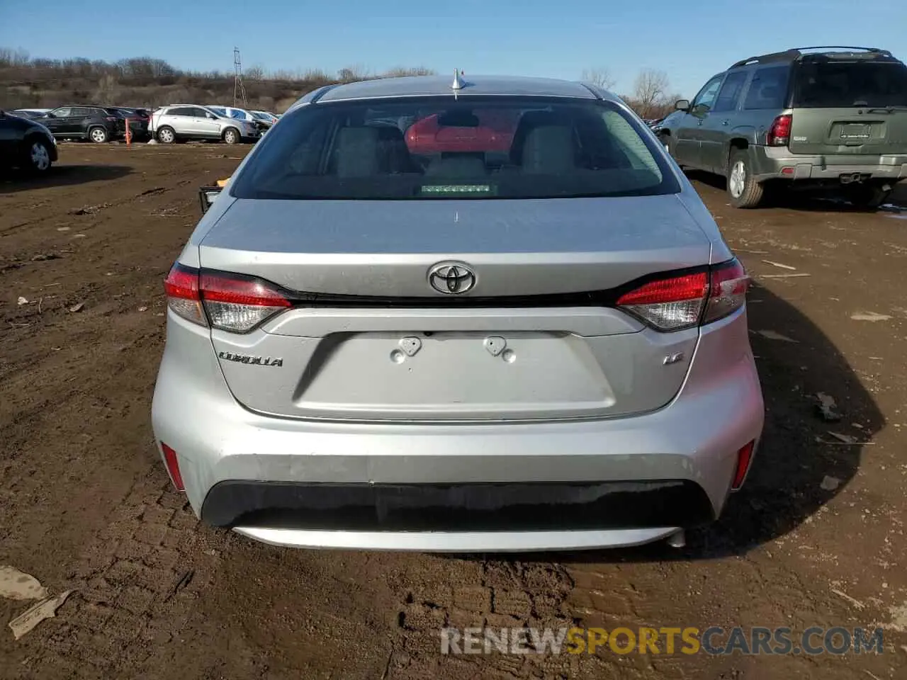 6 Photograph of a damaged car 5YFEPMAE8MP240895 TOYOTA COROLLA 2021