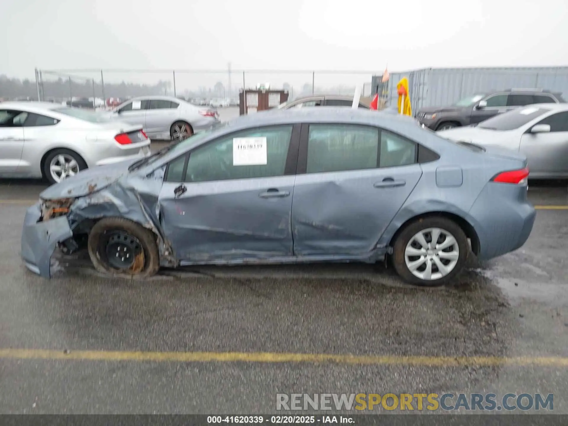 13 Photograph of a damaged car 5YFEPMAE8MP242968 TOYOTA COROLLA 2021