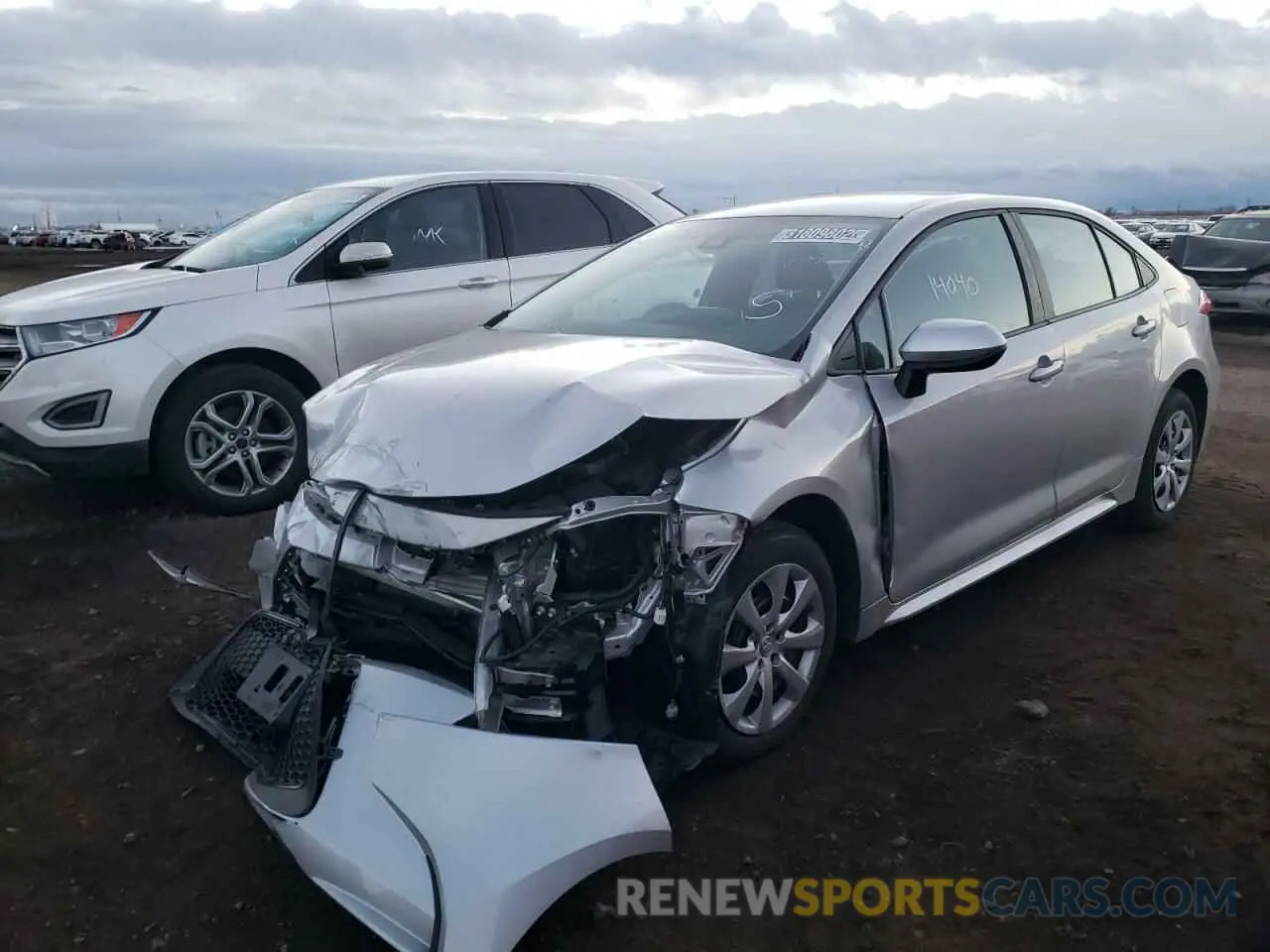 2 Photograph of a damaged car 5YFEPMAE8MP244249 TOYOTA COROLLA 2021