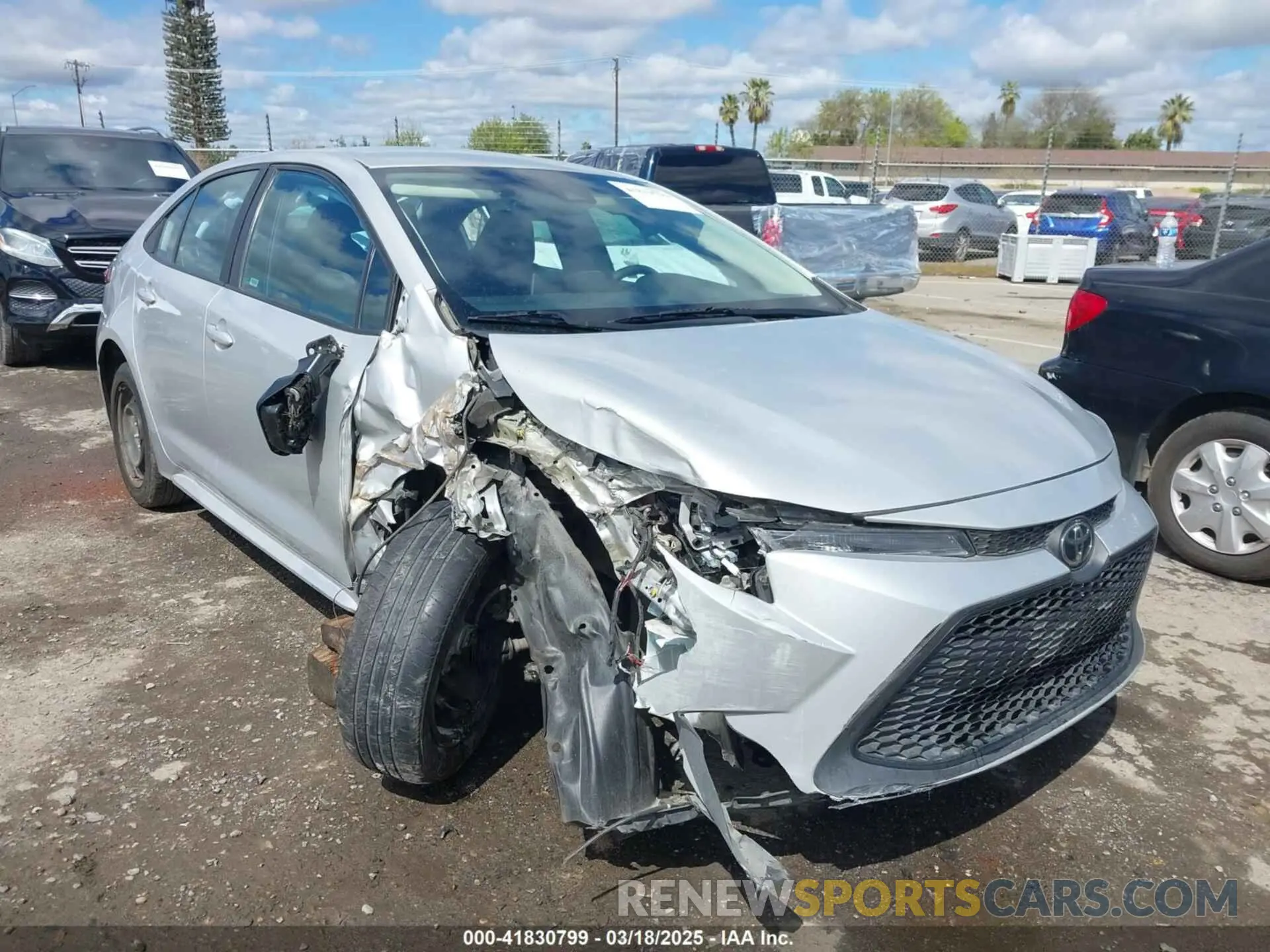 1 Photograph of a damaged car 5YFEPMAE8MP245580 TOYOTA COROLLA 2021