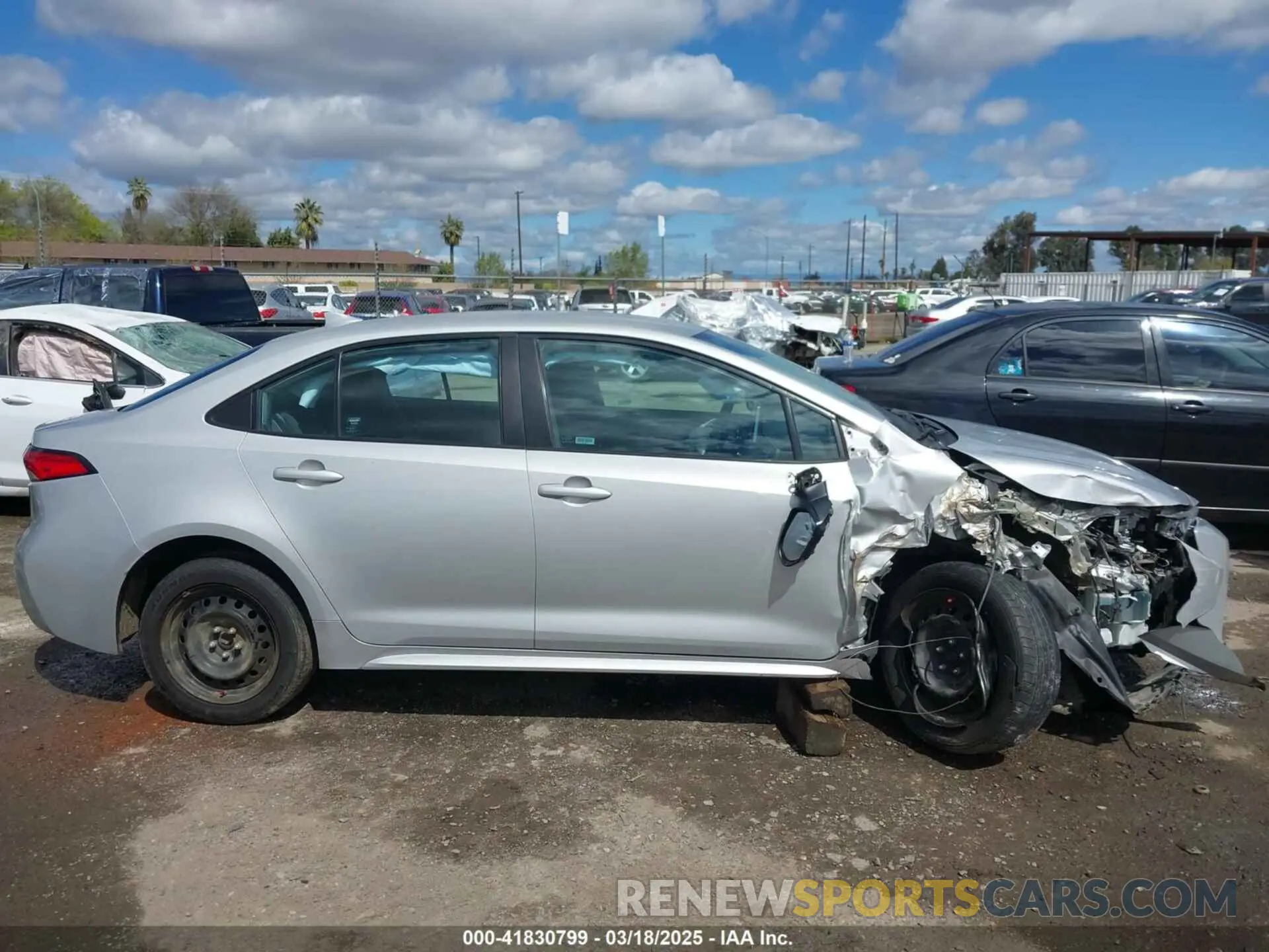 14 Photograph of a damaged car 5YFEPMAE8MP245580 TOYOTA COROLLA 2021