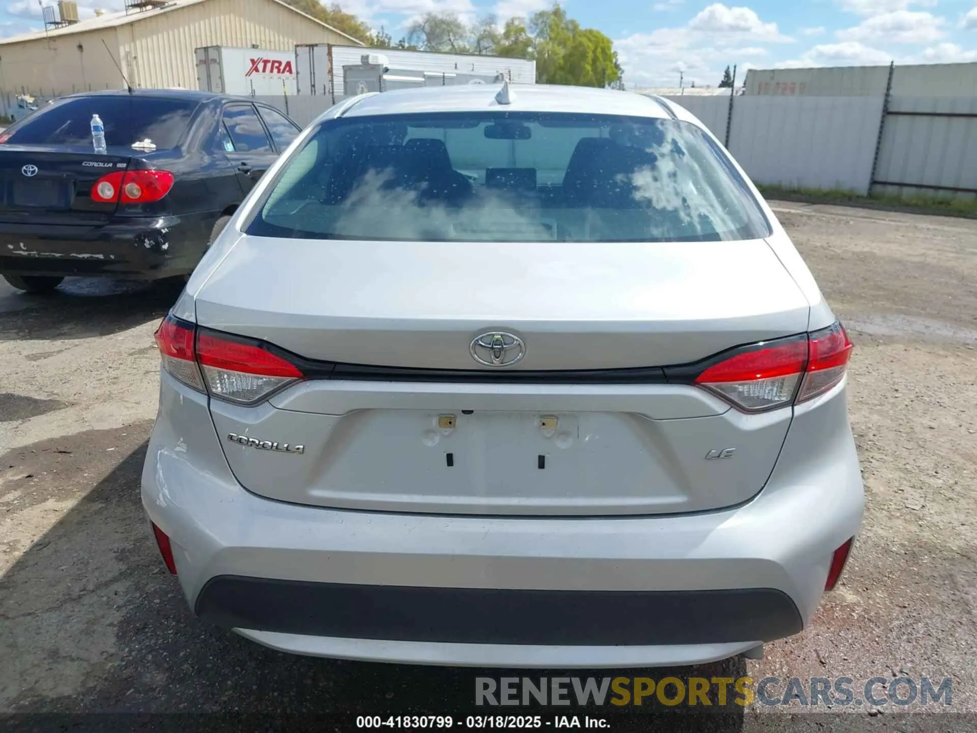 17 Photograph of a damaged car 5YFEPMAE8MP245580 TOYOTA COROLLA 2021