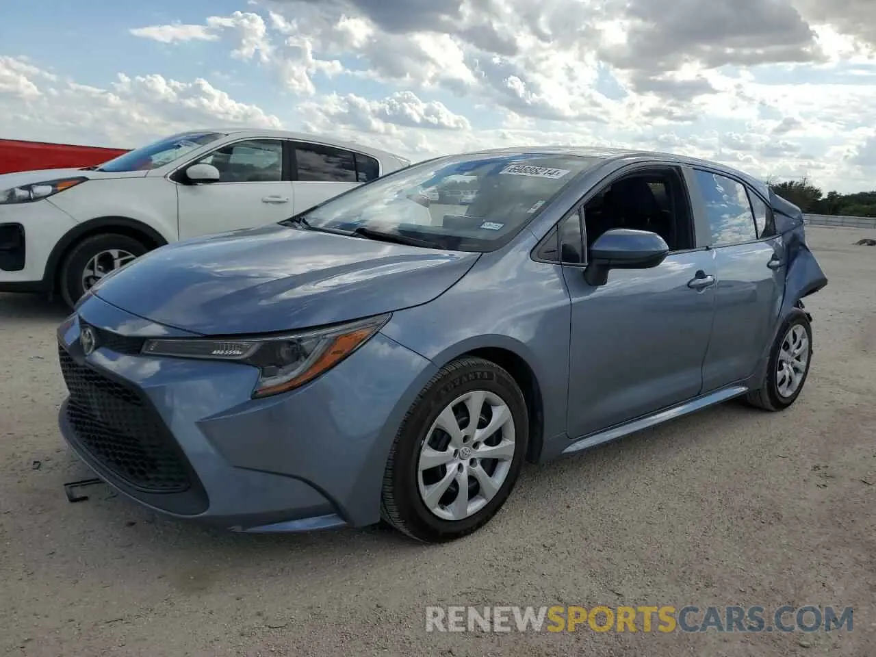 1 Photograph of a damaged car 5YFEPMAE8MP255672 TOYOTA COROLLA 2021