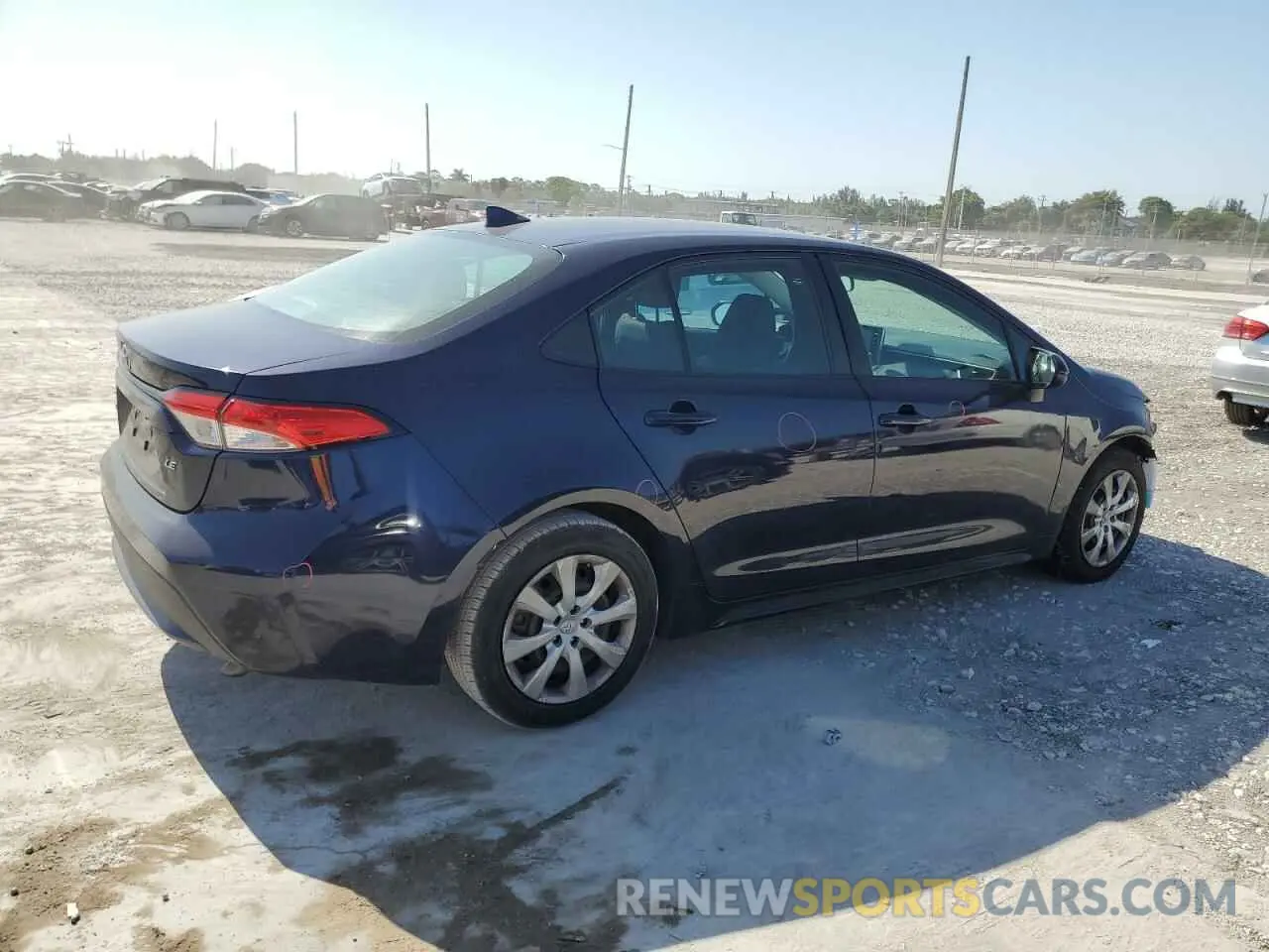 3 Photograph of a damaged car 5YFEPMAE8MP263111 TOYOTA COROLLA 2021