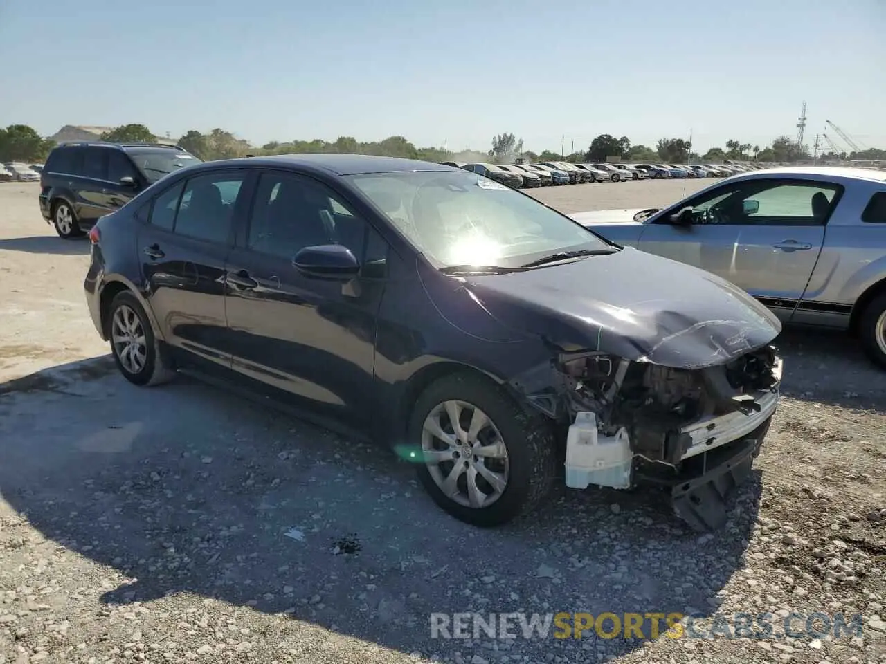 4 Photograph of a damaged car 5YFEPMAE8MP263111 TOYOTA COROLLA 2021