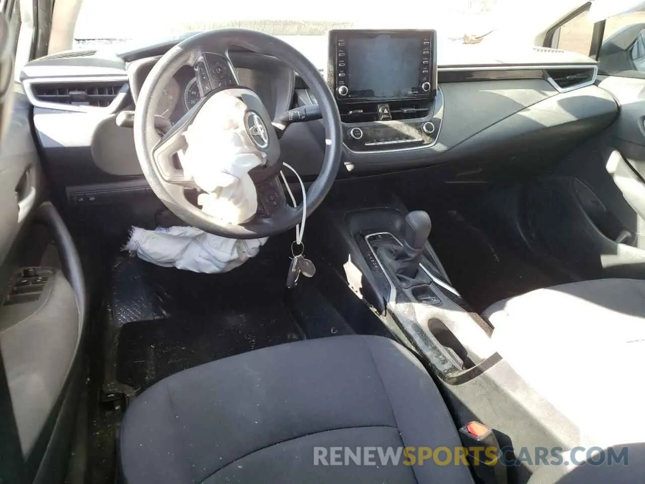 8 Photograph of a damaged car 5YFEPMAE9MP153989 TOYOTA COROLLA 2021