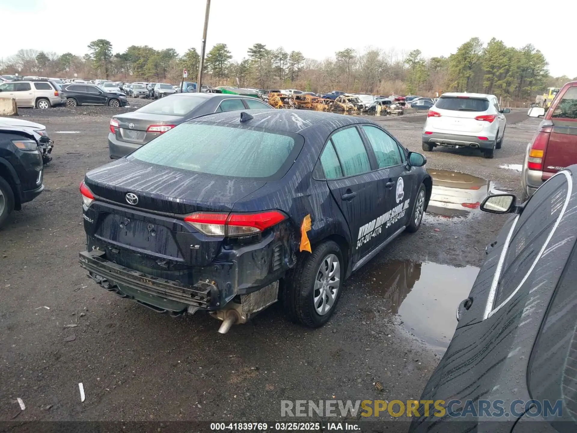 4 Photograph of a damaged car 5YFEPMAE9MP167360 TOYOTA COROLLA 2021