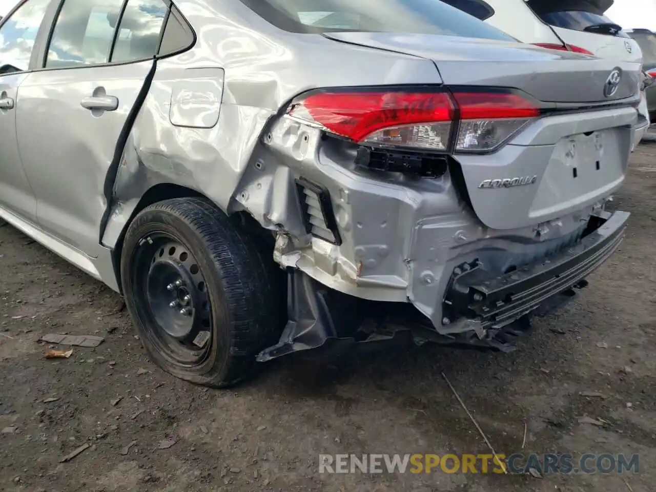 9 Photograph of a damaged car 5YFEPMAE9MP176849 TOYOTA COROLLA 2021