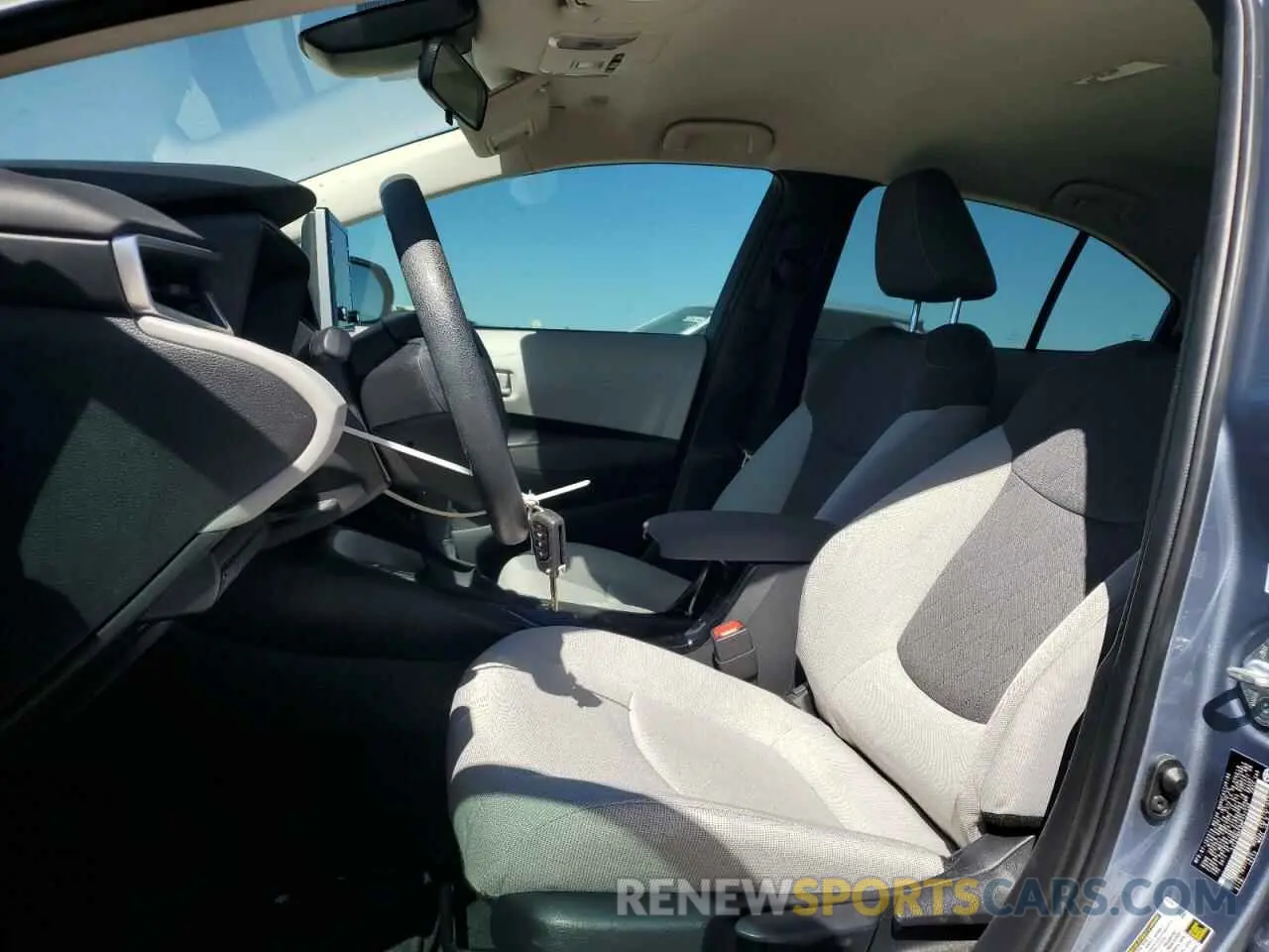 7 Photograph of a damaged car 5YFEPMAE9MP177130 TOYOTA COROLLA 2021