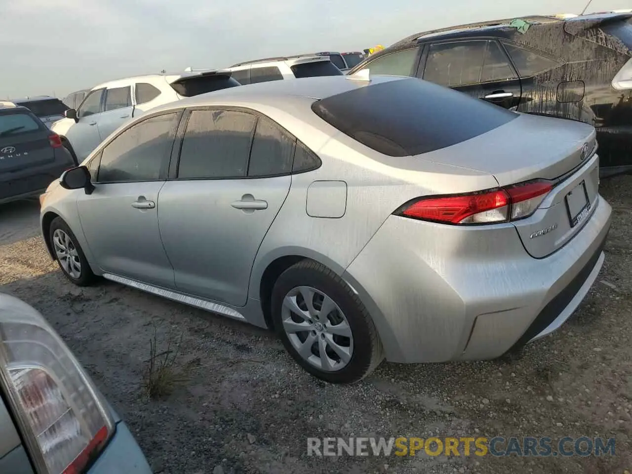 2 Photograph of a damaged car 5YFEPMAE9MP181517 TOYOTA COROLLA 2021