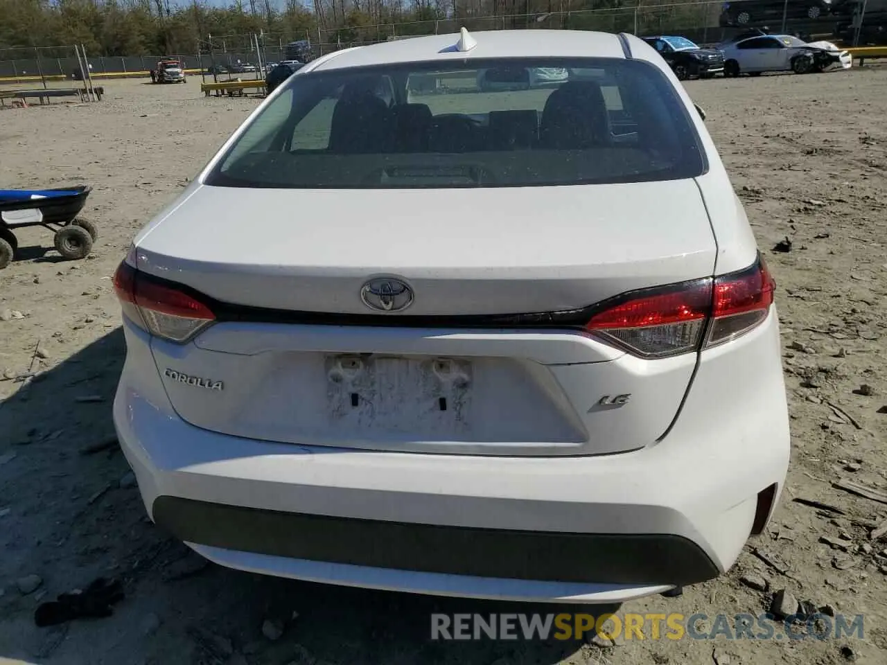 6 Photograph of a damaged car 5YFEPMAE9MP189245 TOYOTA COROLLA 2021