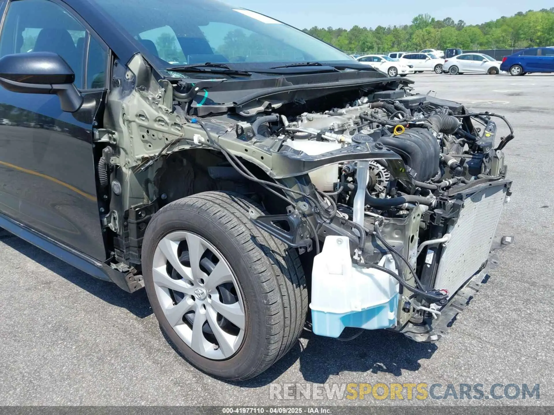 17 Photograph of a damaged car 5YFEPMAE9MP191612 TOYOTA COROLLA 2021