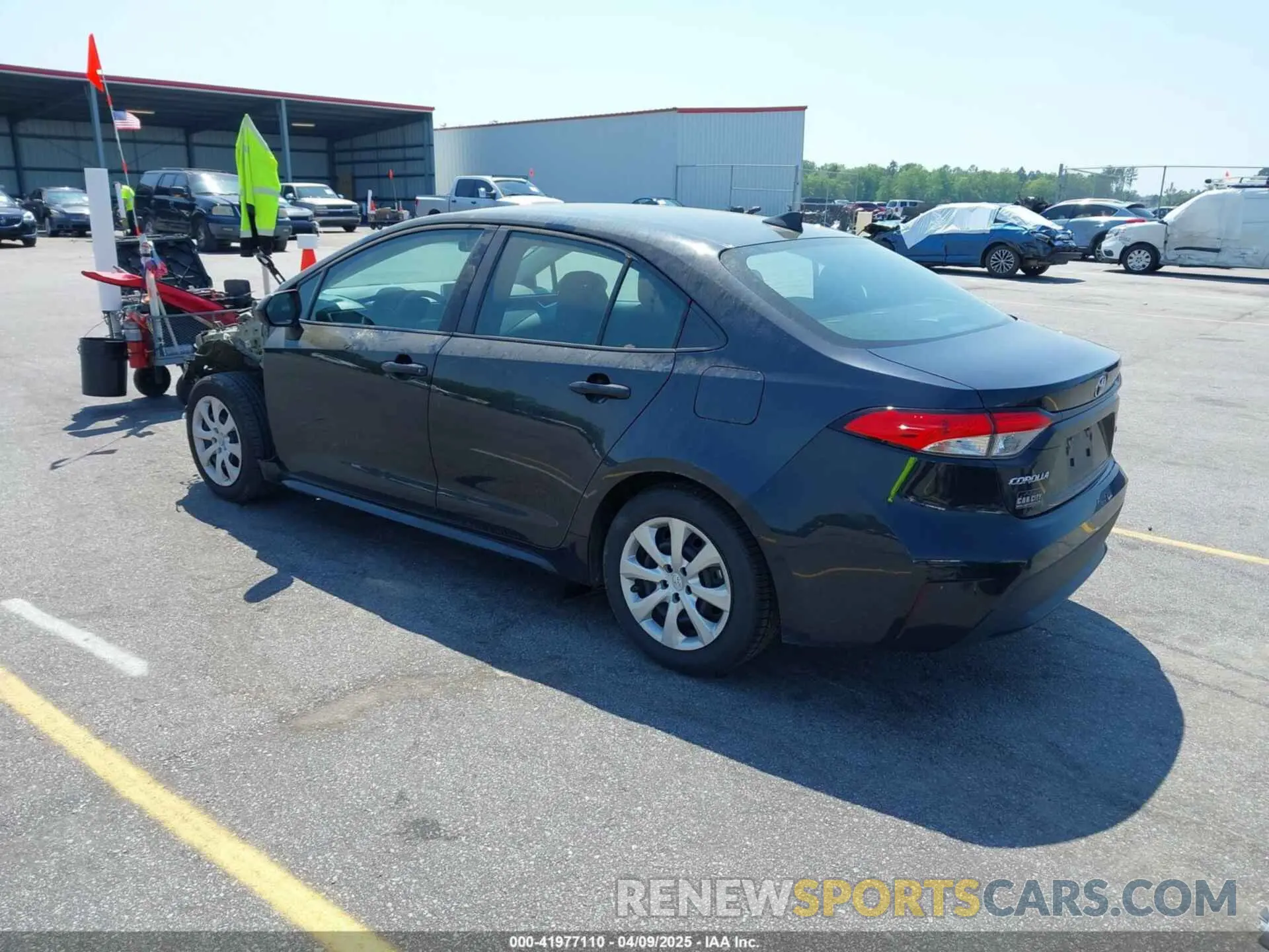 3 Photograph of a damaged car 5YFEPMAE9MP191612 TOYOTA COROLLA 2021