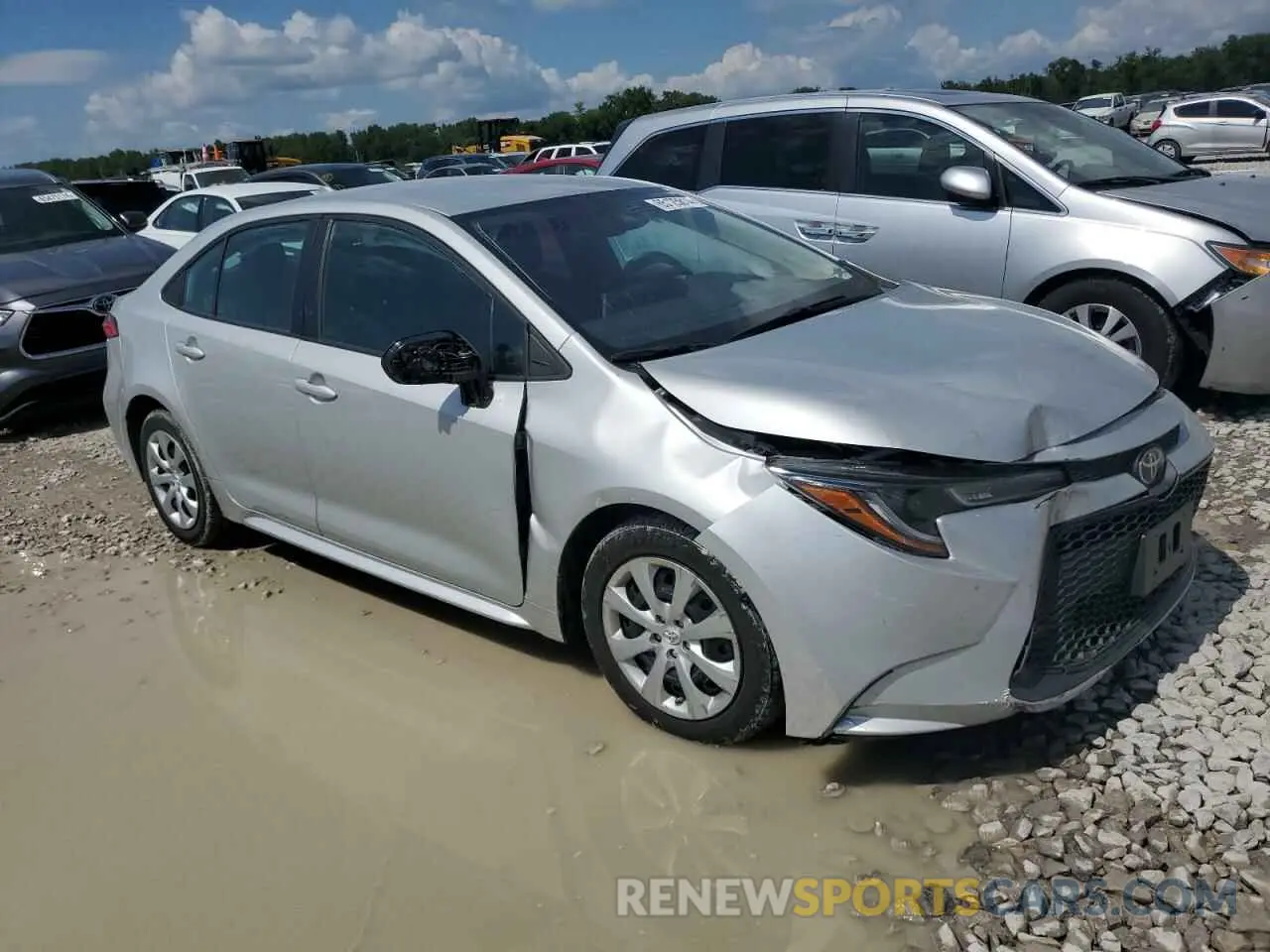 4 Photograph of a damaged car 5YFEPMAE9MP192839 TOYOTA COROLLA 2021