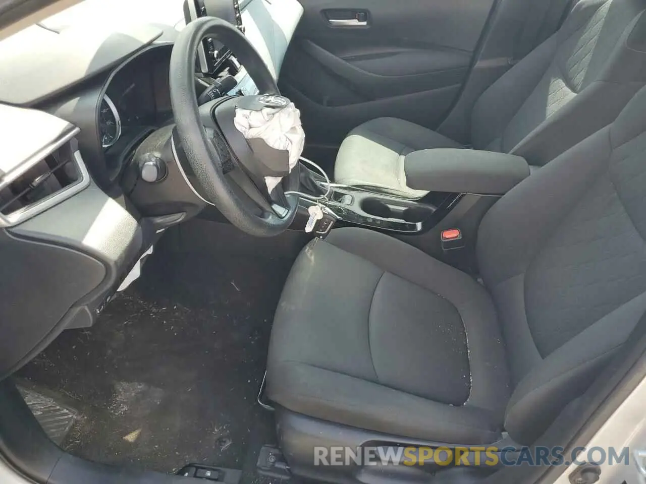 7 Photograph of a damaged car 5YFEPMAE9MP192839 TOYOTA COROLLA 2021