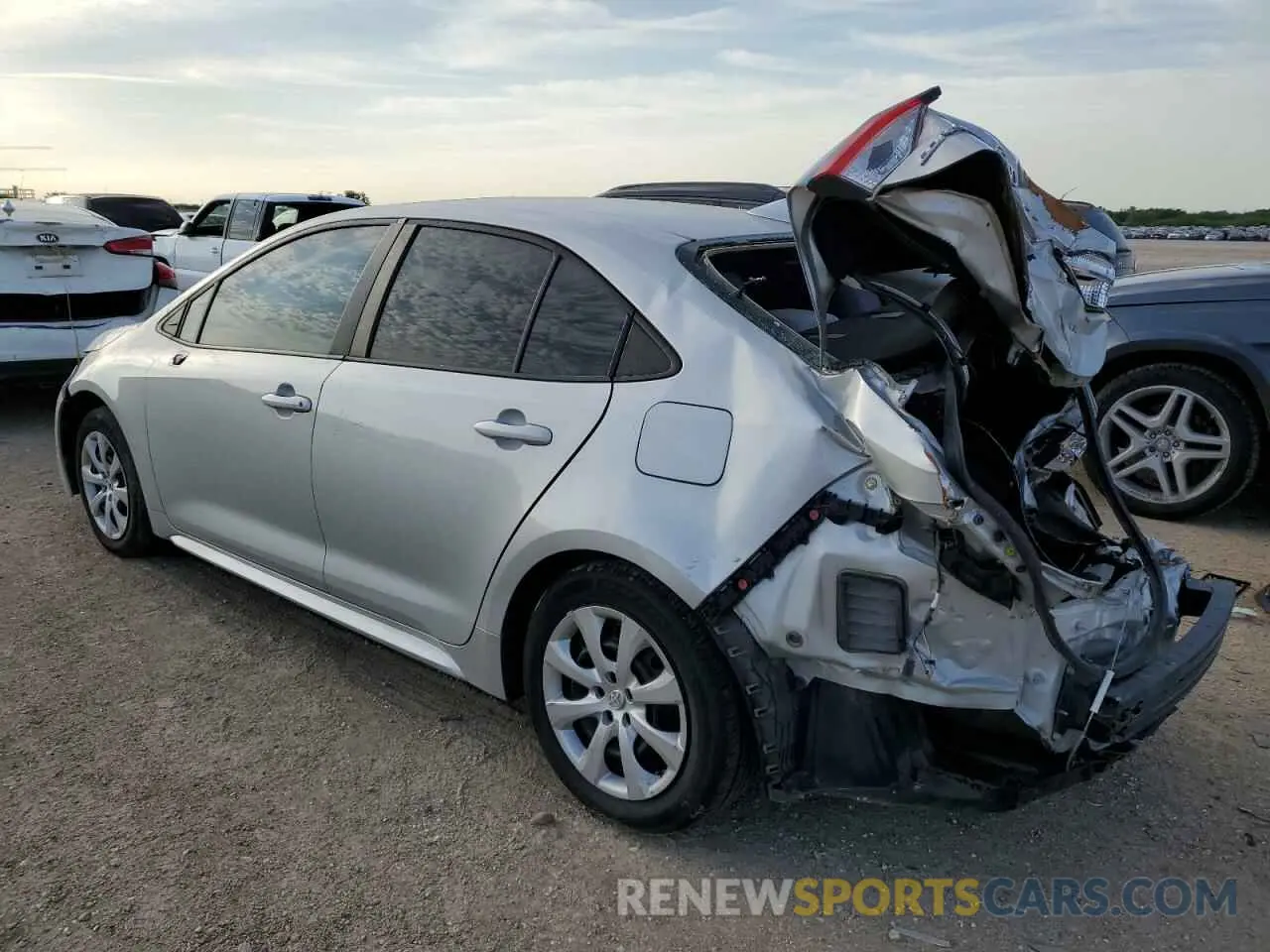 2 Photograph of a damaged car 5YFEPMAE9MP206089 TOYOTA COROLLA 2021