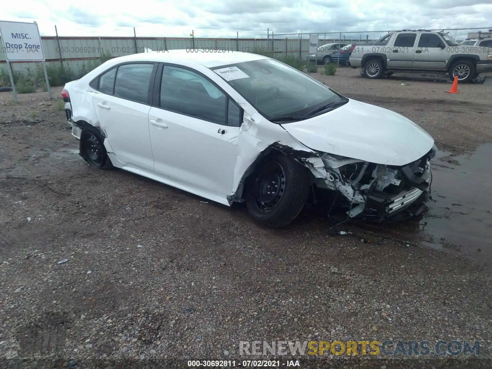 1 Photograph of a damaged car 5YFEPMAE9MP210031 TOYOTA COROLLA 2021