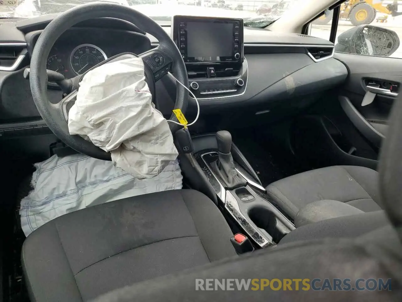 8 Photograph of a damaged car 5YFEPMAE9MP212961 TOYOTA COROLLA 2021