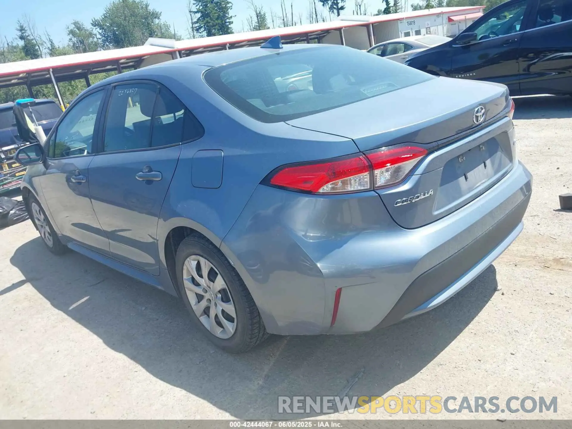 3 Photograph of a damaged car 5YFEPMAE9MP215701 TOYOTA COROLLA 2021
