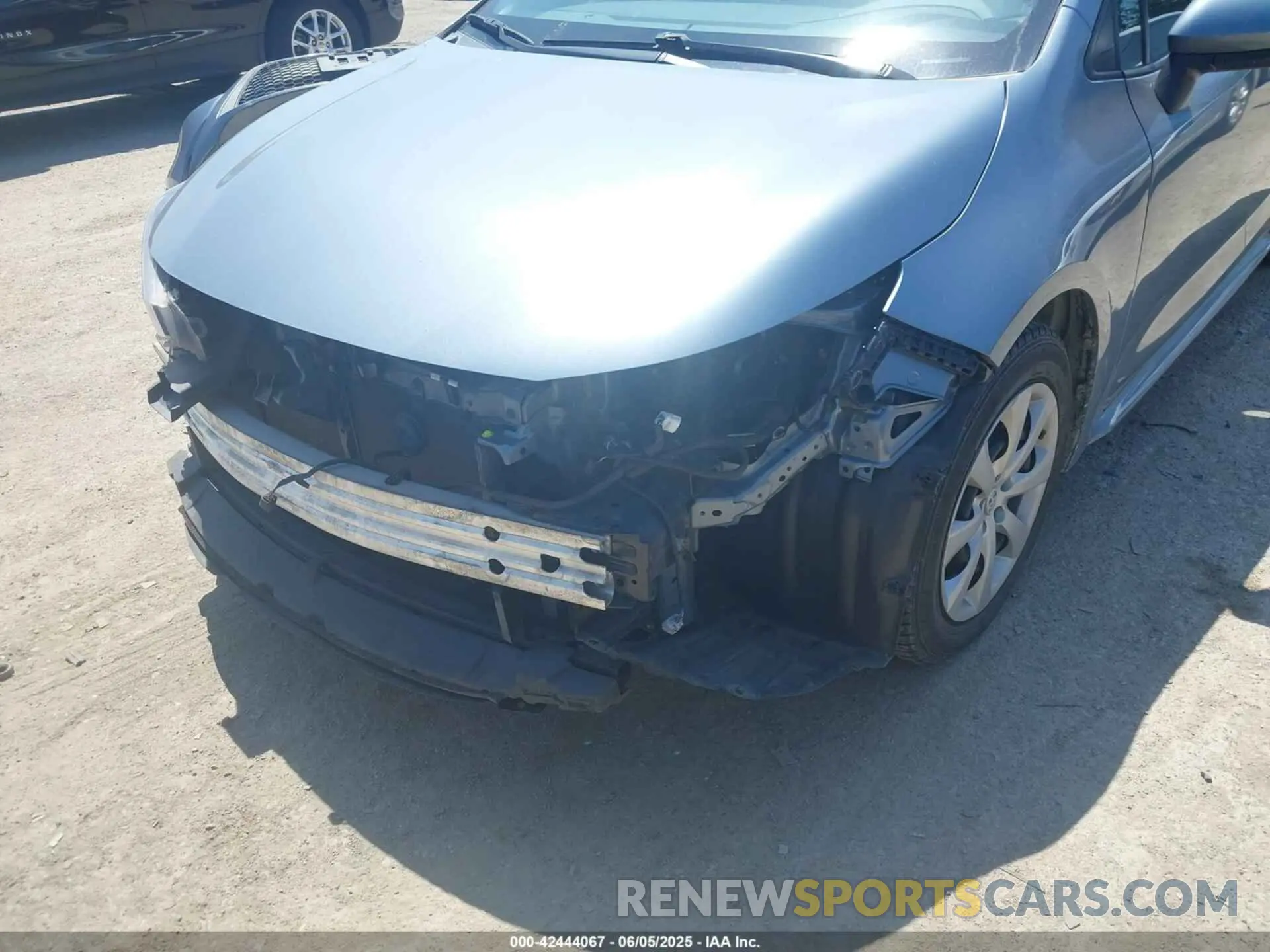 6 Photograph of a damaged car 5YFEPMAE9MP215701 TOYOTA COROLLA 2021