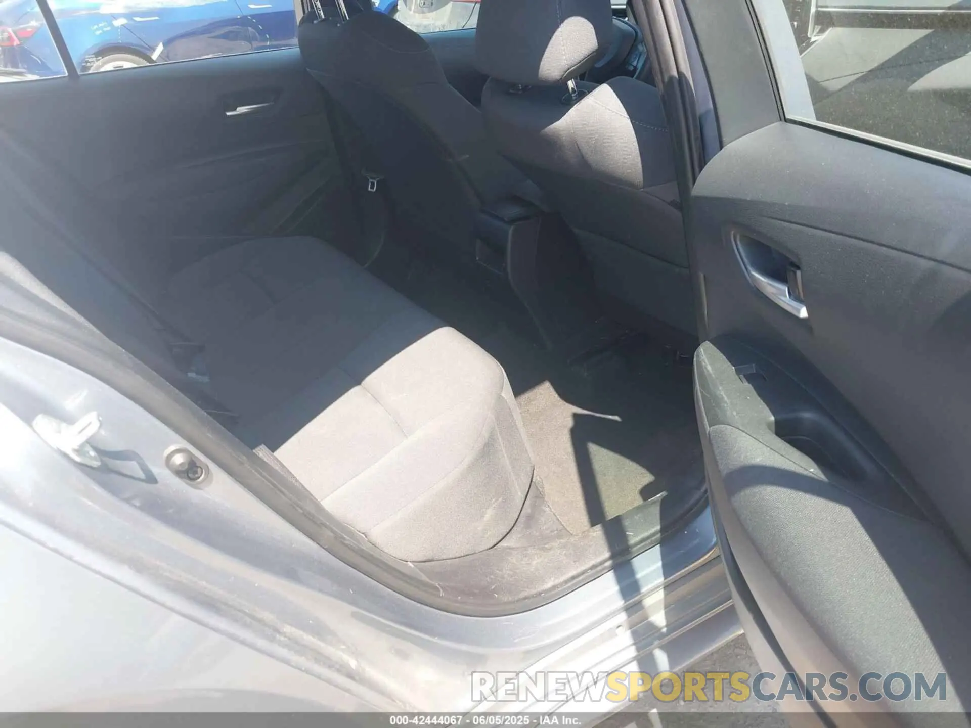 8 Photograph of a damaged car 5YFEPMAE9MP215701 TOYOTA COROLLA 2021