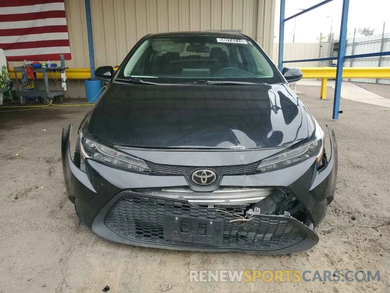 5 Photograph of a damaged car 5YFEPMAE9MP219019 TOYOTA COROLLA 2021