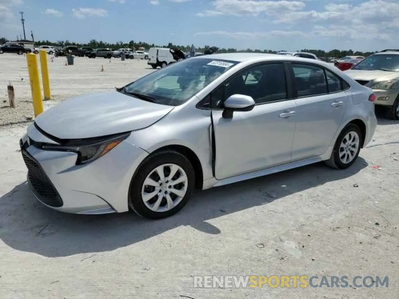 1 Photograph of a damaged car 5YFEPMAE9MP220994 TOYOTA COROLLA 2021