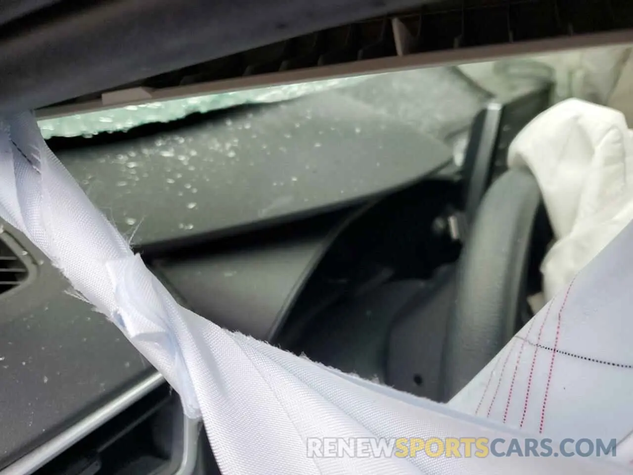 9 Photograph of a damaged car 5YFEPMAE9MP222471 TOYOTA COROLLA 2021