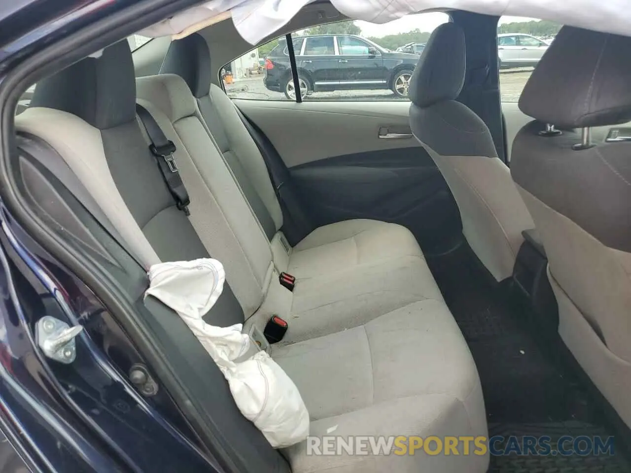 10 Photograph of a damaged car 5YFEPMAE9MP224351 TOYOTA COROLLA 2021