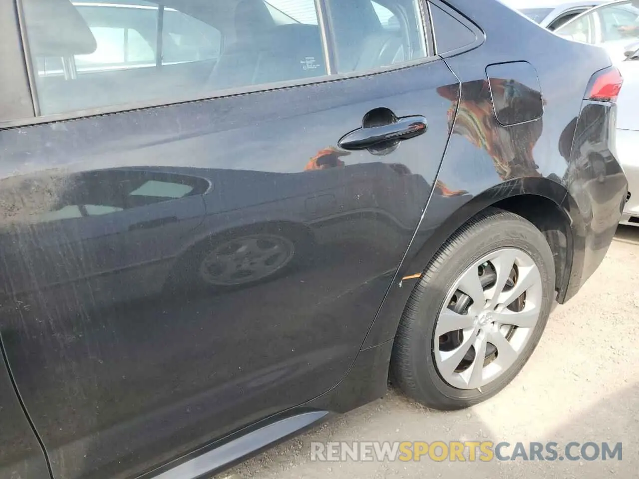 12 Photograph of a damaged car 5YFEPMAE9MP225872 TOYOTA COROLLA 2021