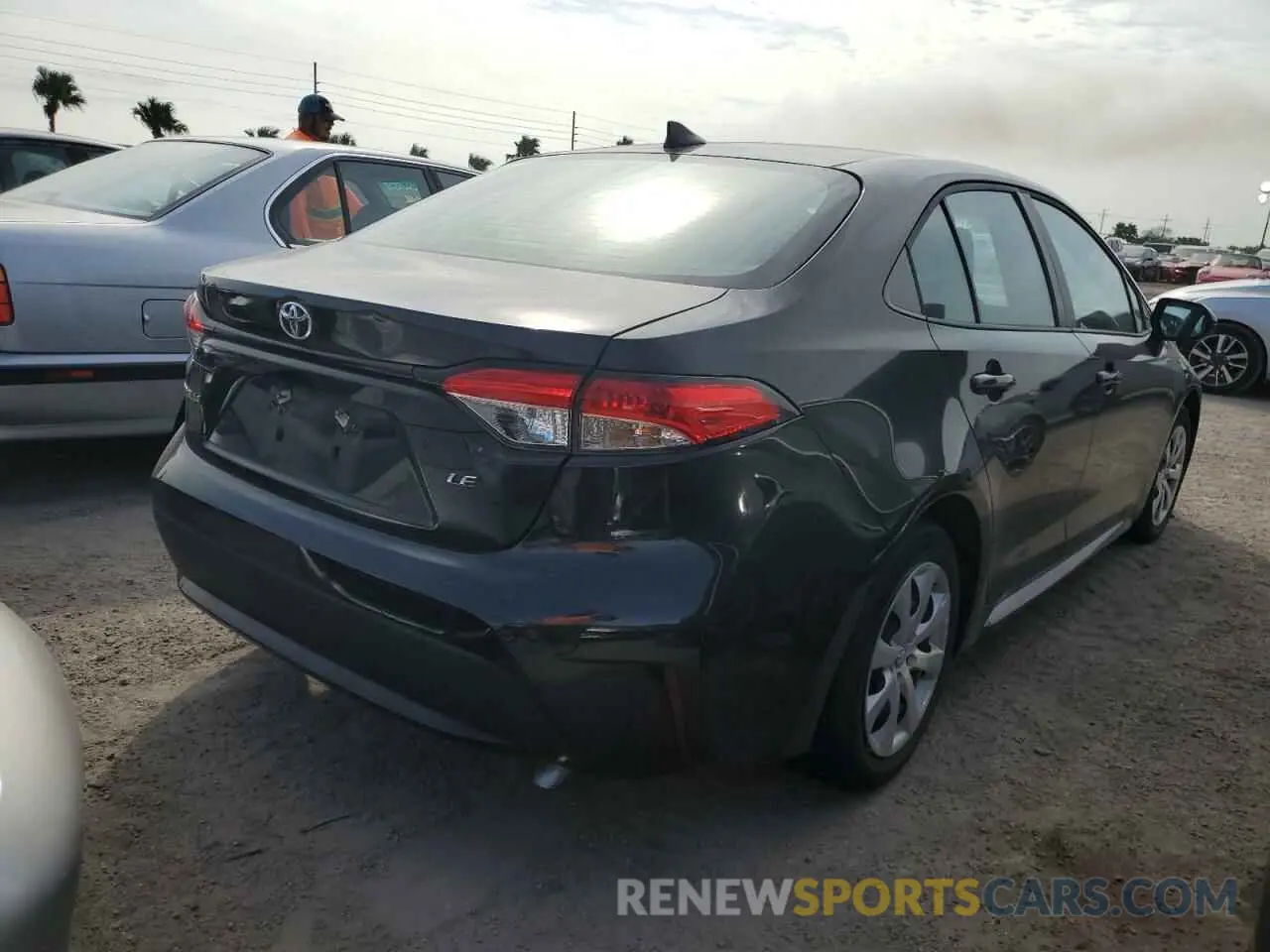 3 Photograph of a damaged car 5YFEPMAE9MP225872 TOYOTA COROLLA 2021