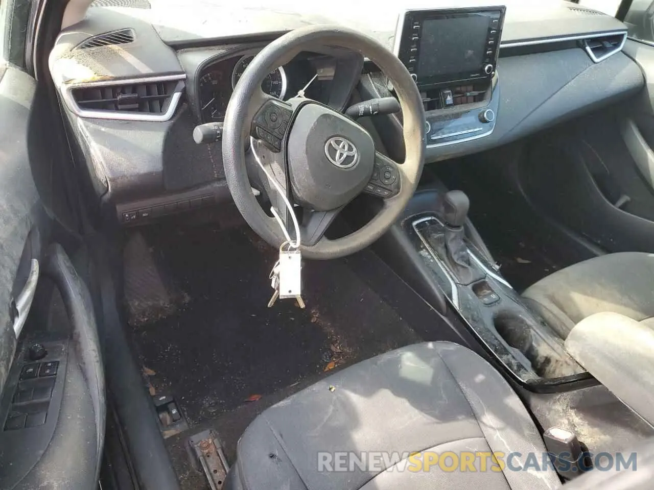 8 Photograph of a damaged car 5YFEPMAE9MP225872 TOYOTA COROLLA 2021