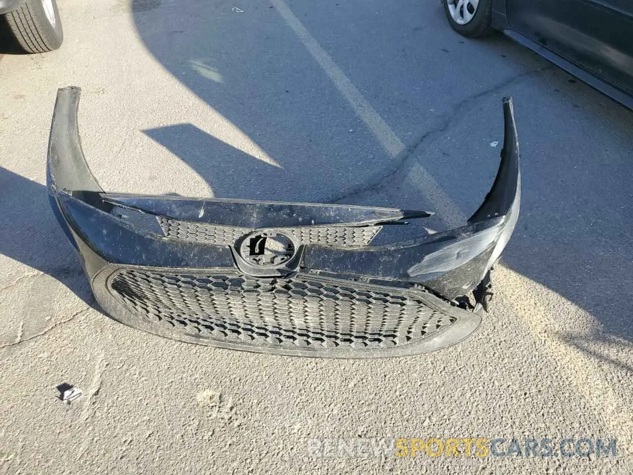 12 Photograph of a damaged car 5YFEPMAE9MP227086 TOYOTA COROLLA 2021