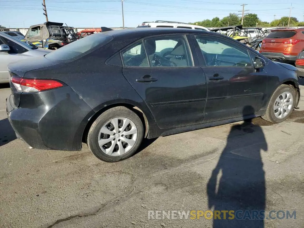 3 Photograph of a damaged car 5YFEPMAE9MP227086 TOYOTA COROLLA 2021