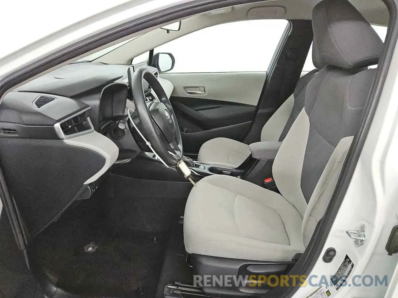 7 Photograph of a damaged car 5YFEPMAE9MP229999 TOYOTA COROLLA 2021