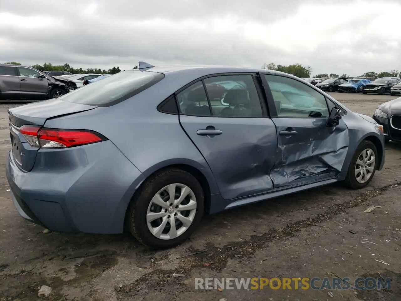 3 Photograph of a damaged car 5YFEPMAE9MP230957 TOYOTA COROLLA 2021