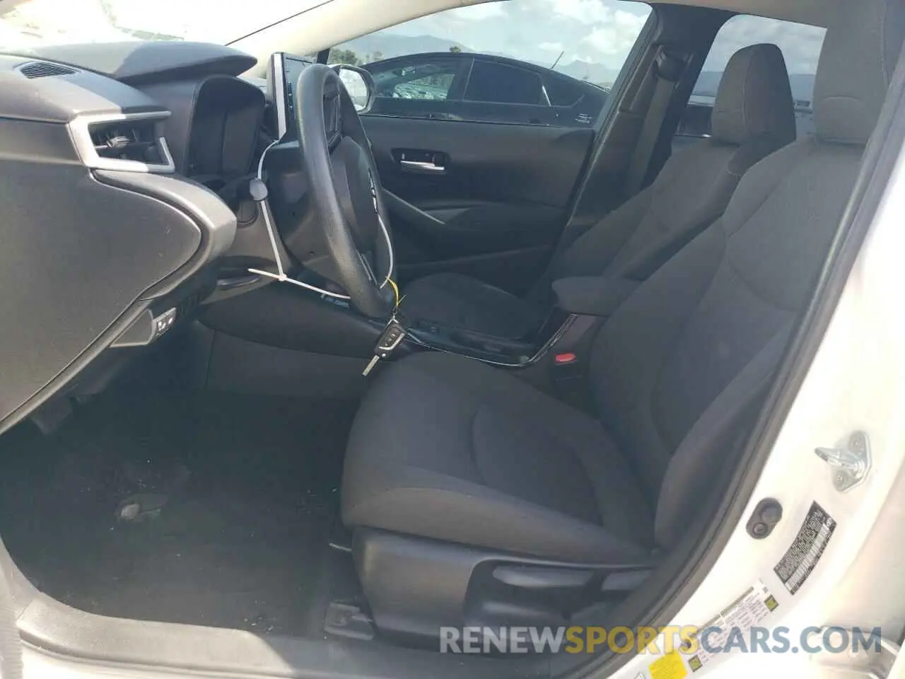 7 Photograph of a damaged car 5YFEPMAE9MP234605 TOYOTA COROLLA 2021