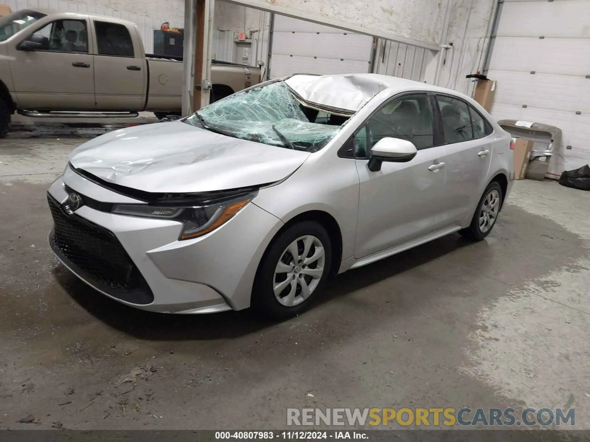 2 Photograph of a damaged car 5YFEPMAE9MP239268 TOYOTA COROLLA 2021