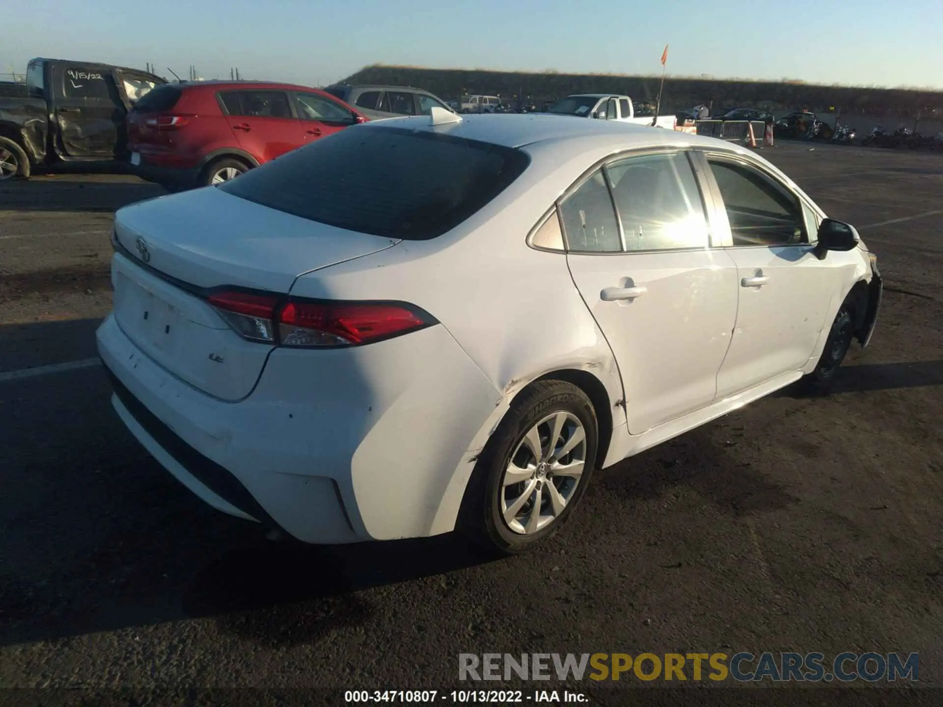 4 Photograph of a damaged car 5YFEPMAE9MP243112 TOYOTA COROLLA 2021