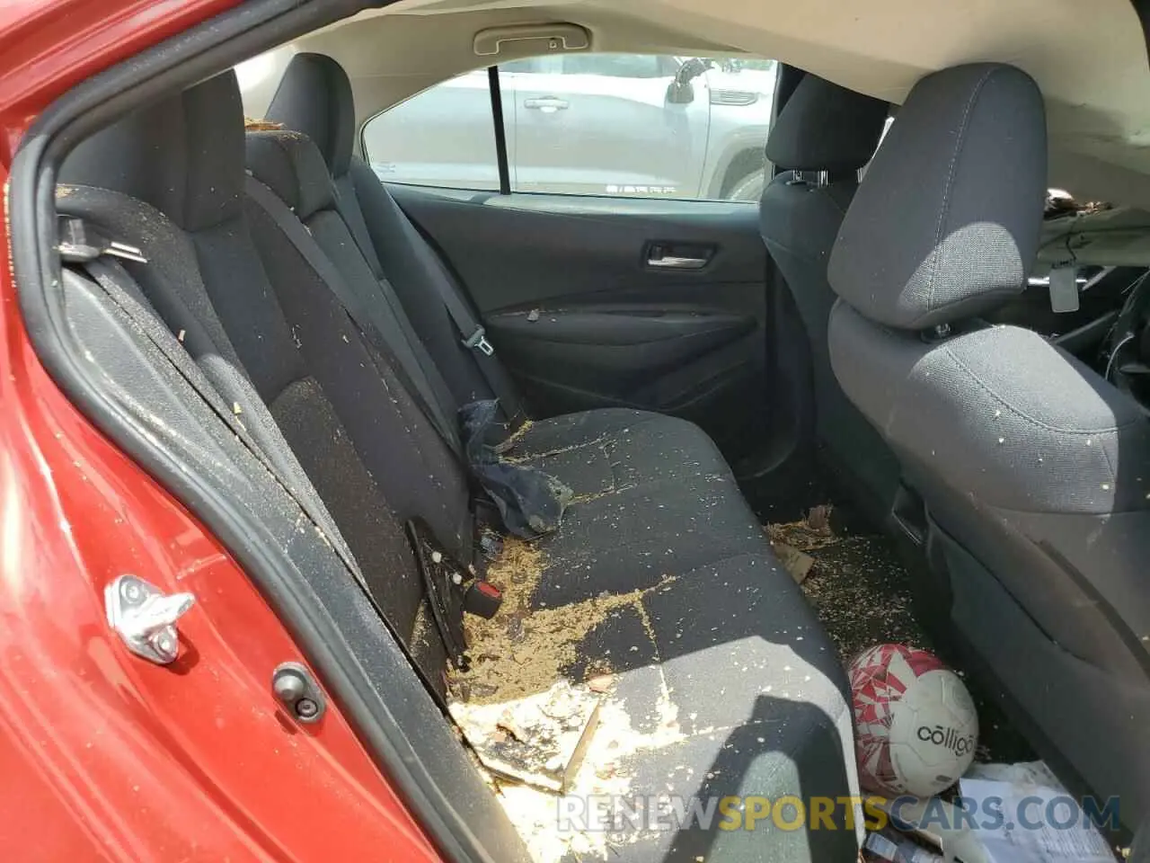 10 Photograph of a damaged car 5YFEPMAE9MP248584 TOYOTA COROLLA 2021