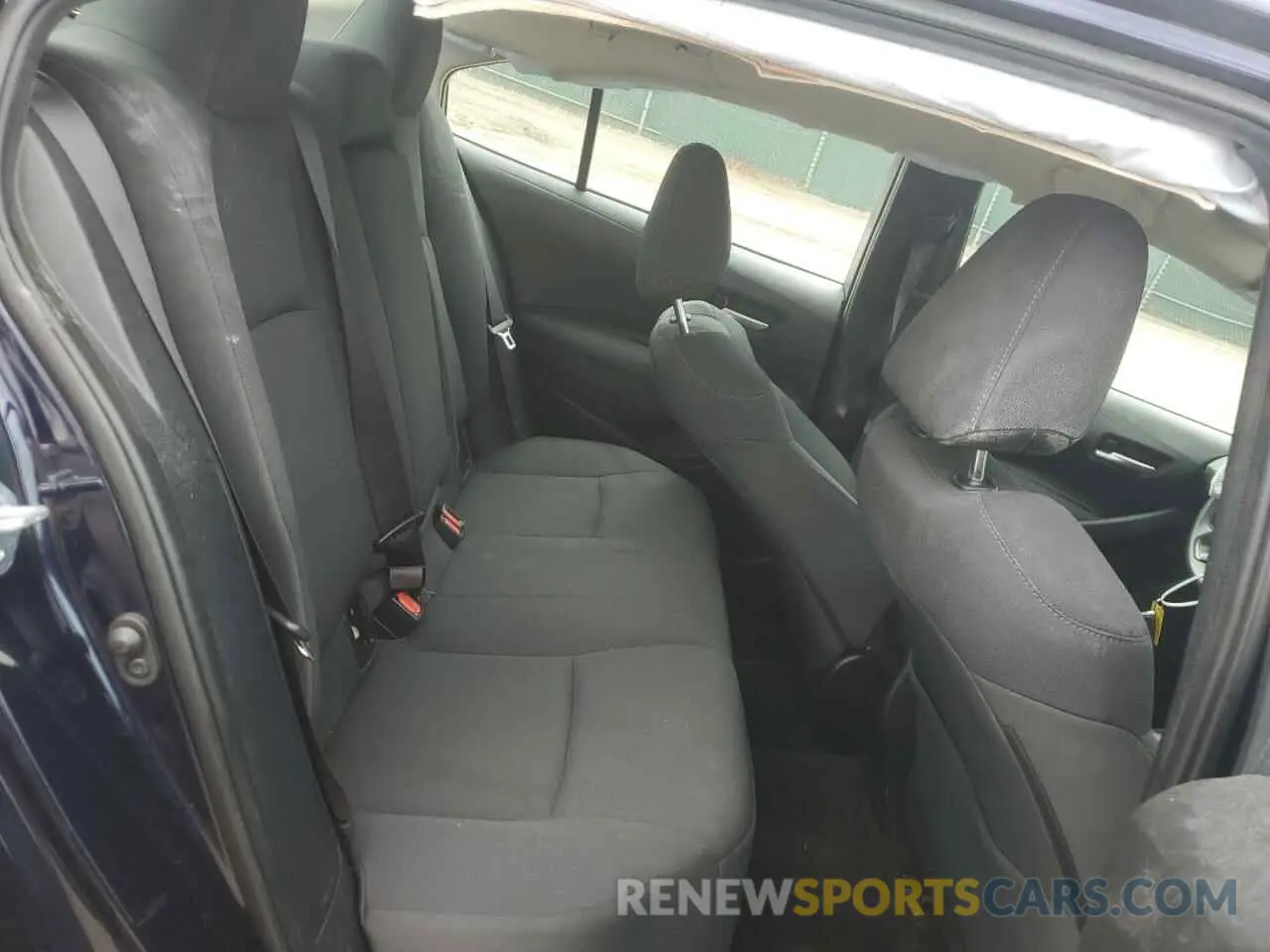 10 Photograph of a damaged car 5YFEPMAE9MP255714 TOYOTA COROLLA 2021