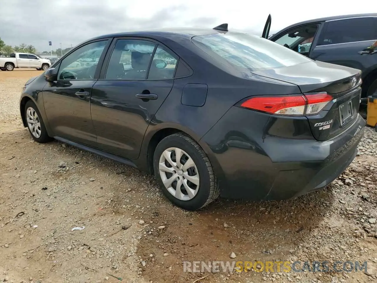 2 Photograph of a damaged car 5YFEPMAE9MP267040 TOYOTA COROLLA 2021