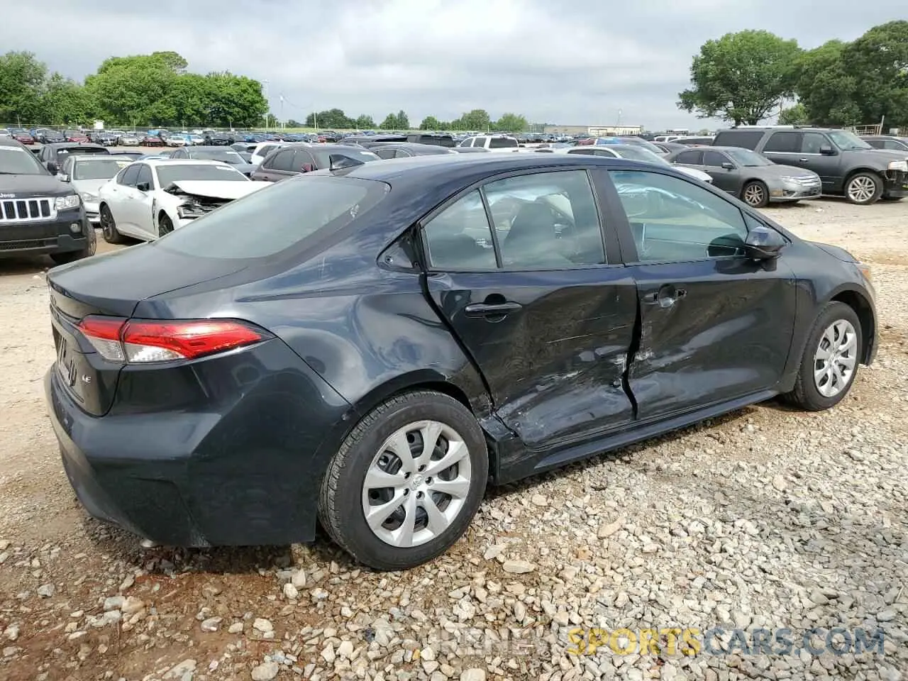 3 Photograph of a damaged car 5YFEPMAE9MP267040 TOYOTA COROLLA 2021
