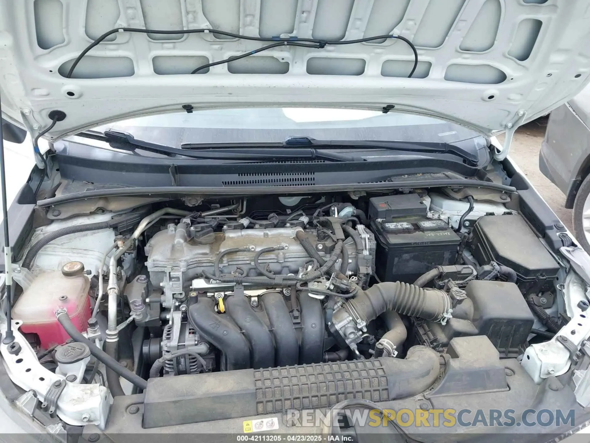 10 Photograph of a damaged car 5YFEPMAE9MP268852 TOYOTA COROLLA 2021