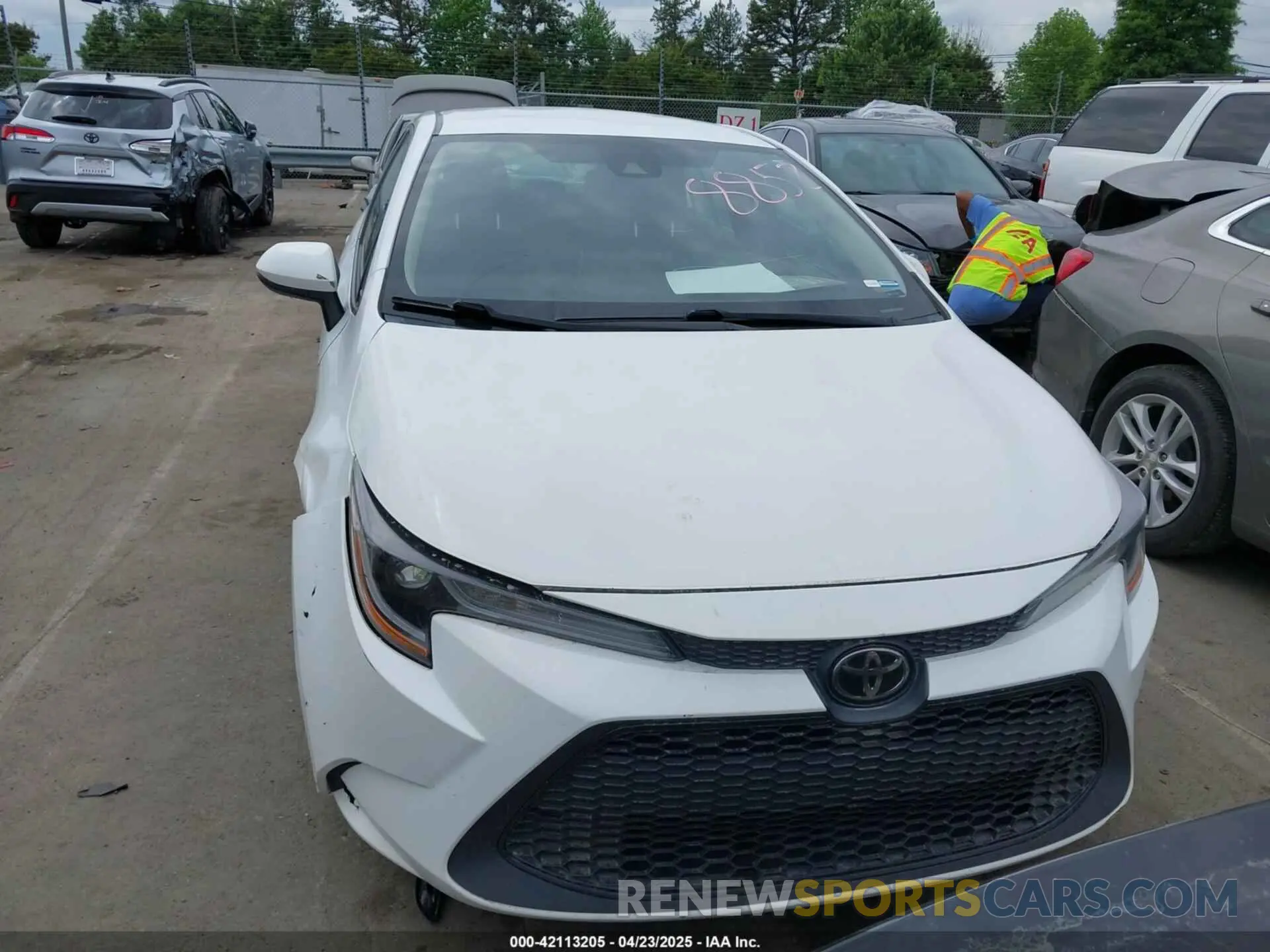 12 Photograph of a damaged car 5YFEPMAE9MP268852 TOYOTA COROLLA 2021
