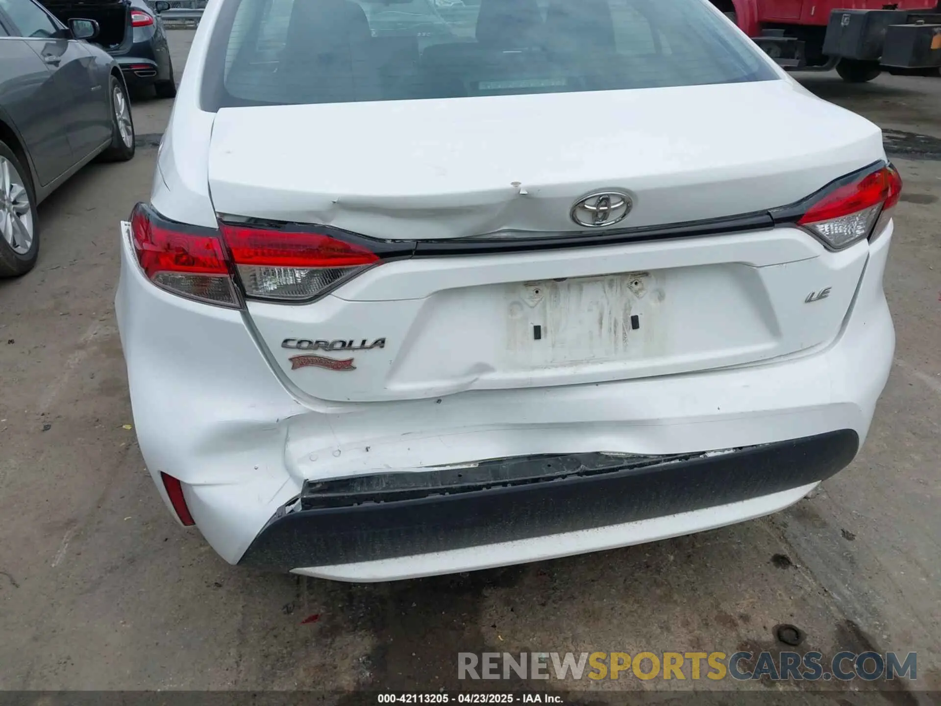 6 Photograph of a damaged car 5YFEPMAE9MP268852 TOYOTA COROLLA 2021