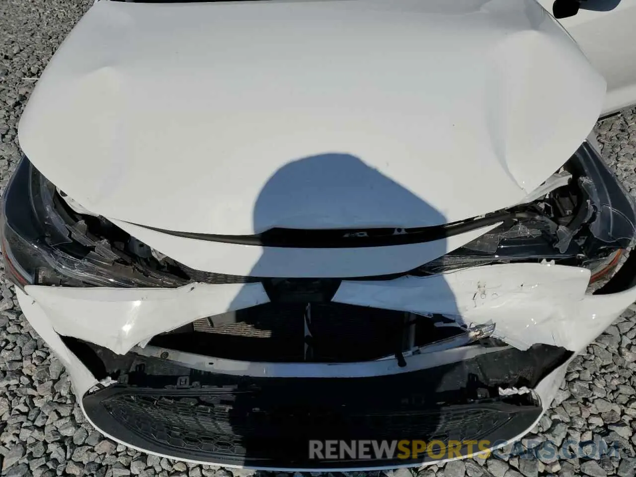 11 Photograph of a damaged car 5YFEPMAEXMP148199 TOYOTA COROLLA 2021