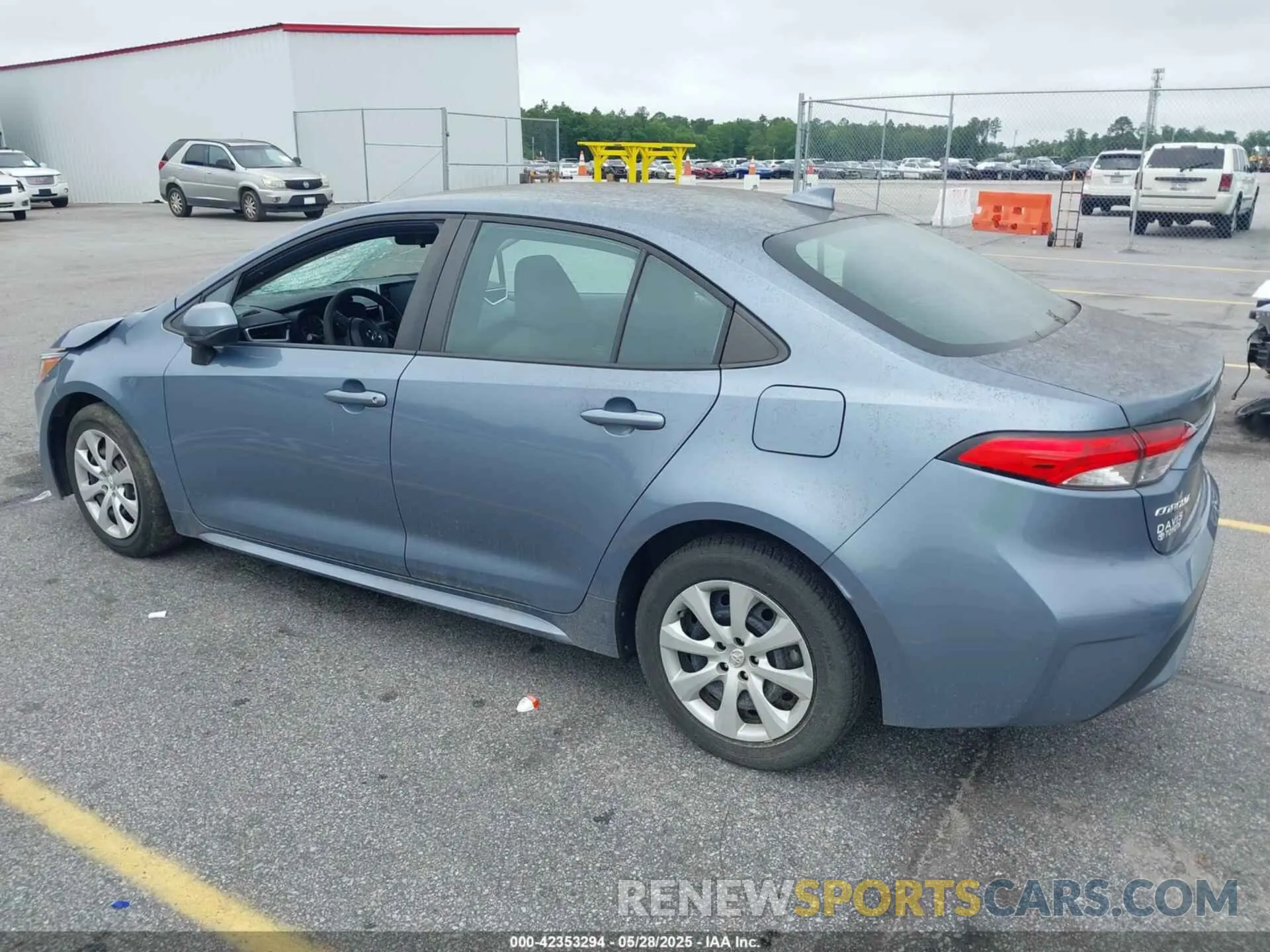 3 Photograph of a damaged car 5YFEPMAEXMP156903 TOYOTA COROLLA 2021